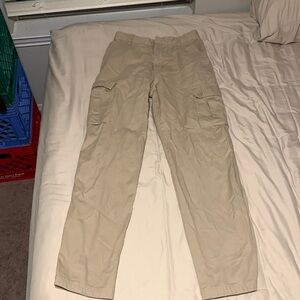 Arizona 30x34 khaki cargo pants